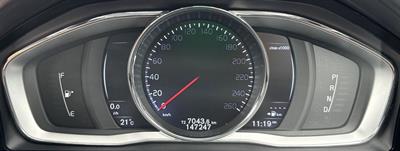 2016 Volvo XC60 - Thumbnail