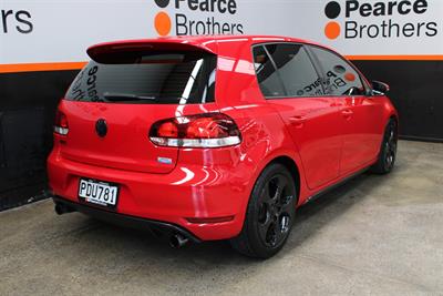 2010 Volkswagen GOLF - Thumbnail