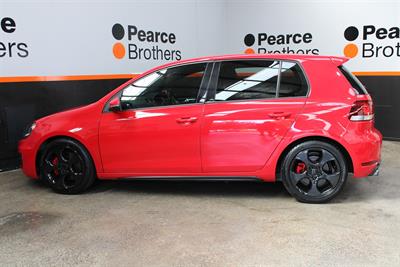 2010 Volkswagen GOLF - Thumbnail