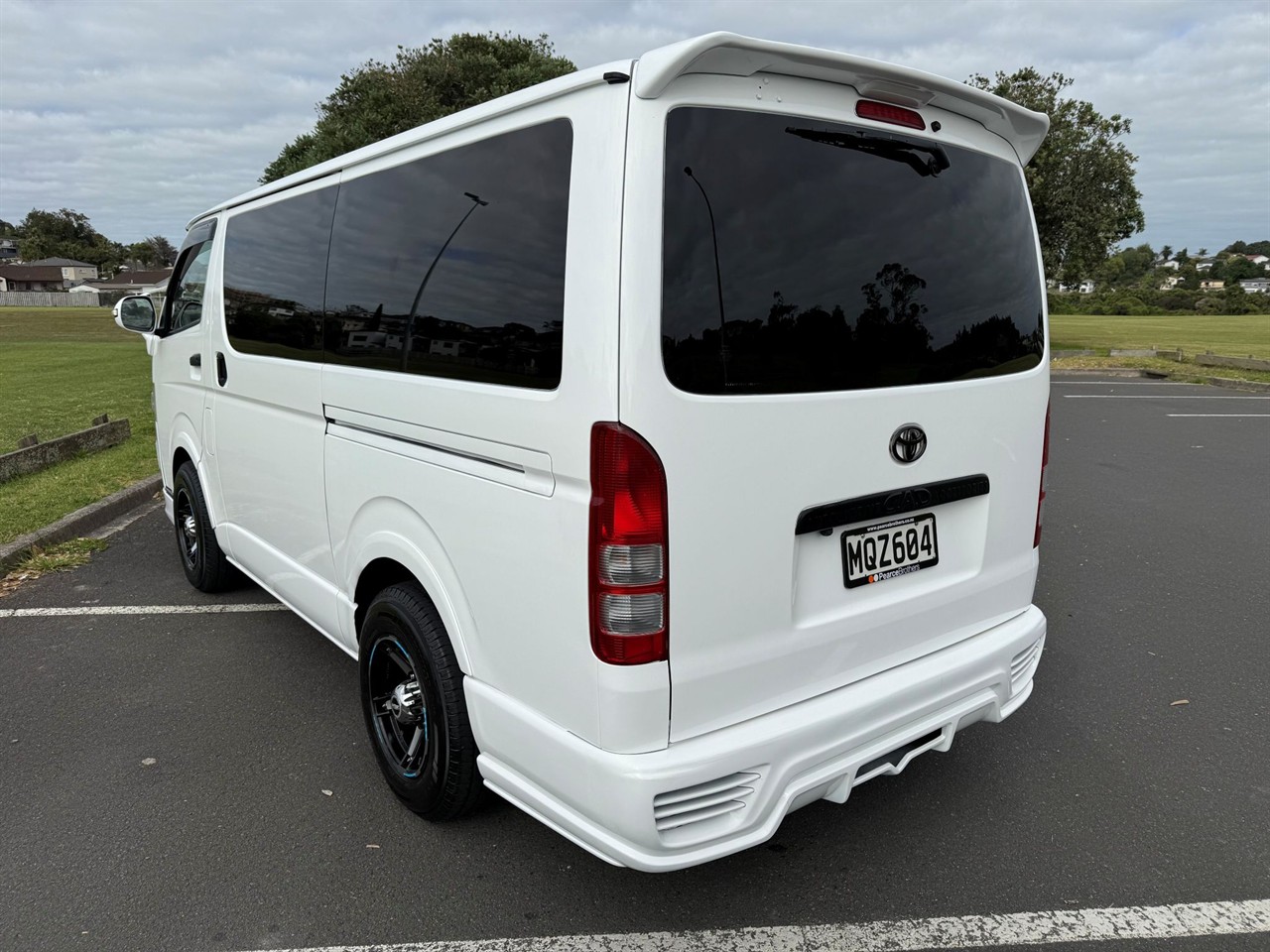 2010 Toyota Hiace