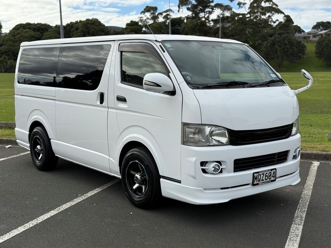 2010 Toyota Hiace