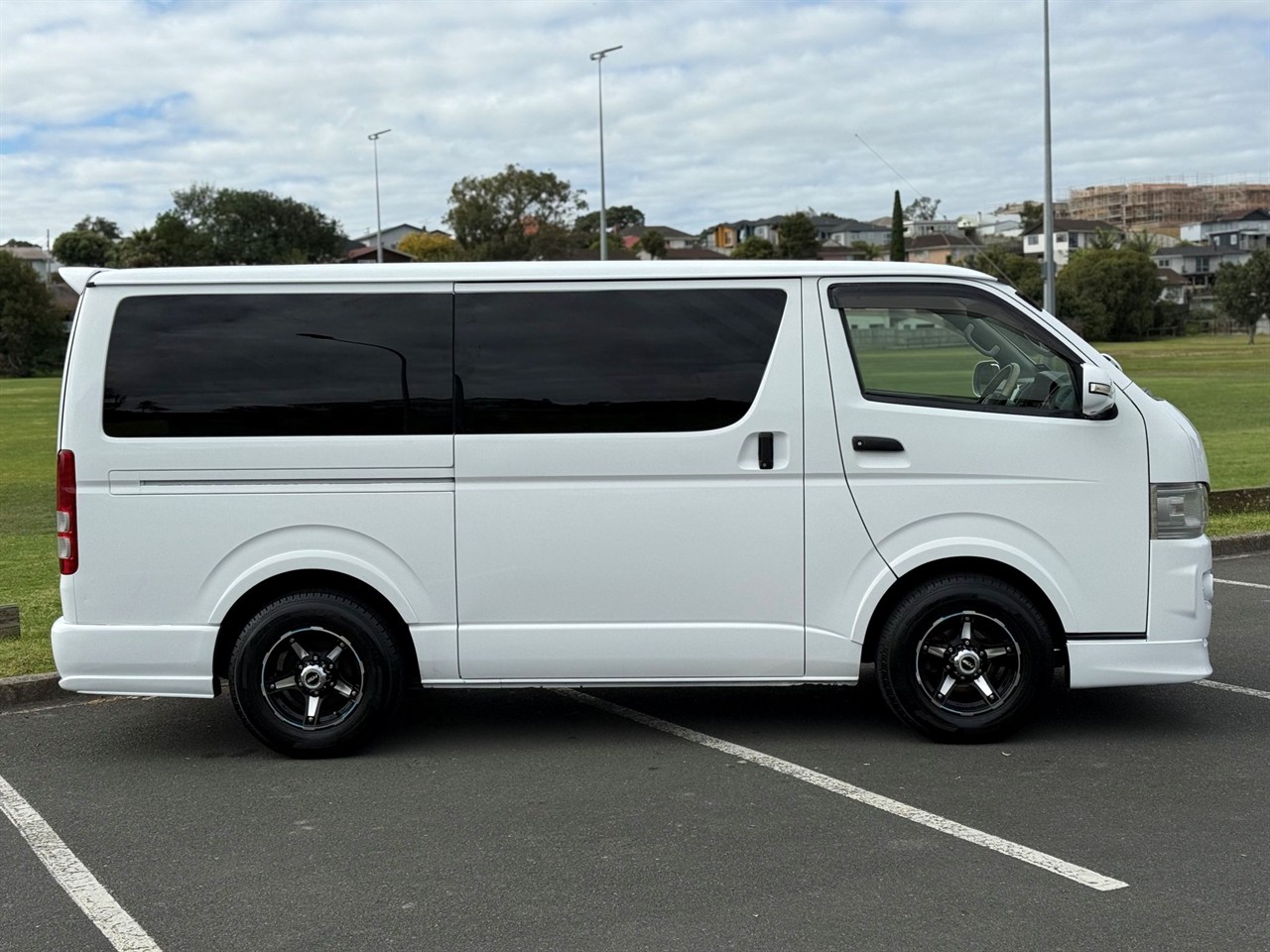 2010 Toyota Hiace