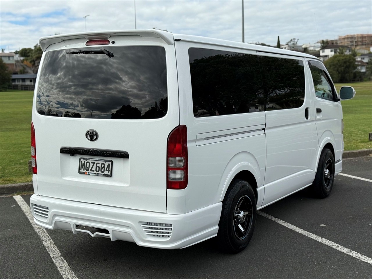 2010 Toyota Hiace