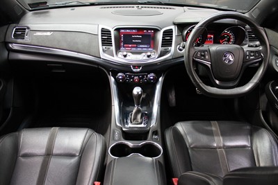2016 Holden Commodore - Thumbnail