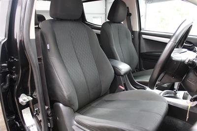 2018 Isuzu D-Max - Thumbnail