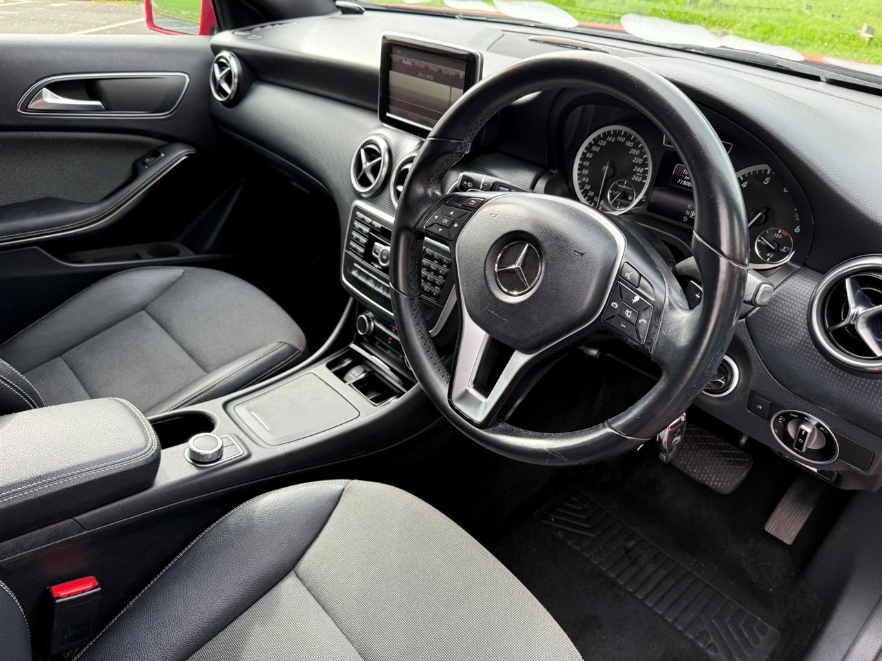 2014 Mercedes-Benz A 180
