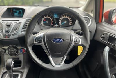 2015 Ford Fiesta - Thumbnail