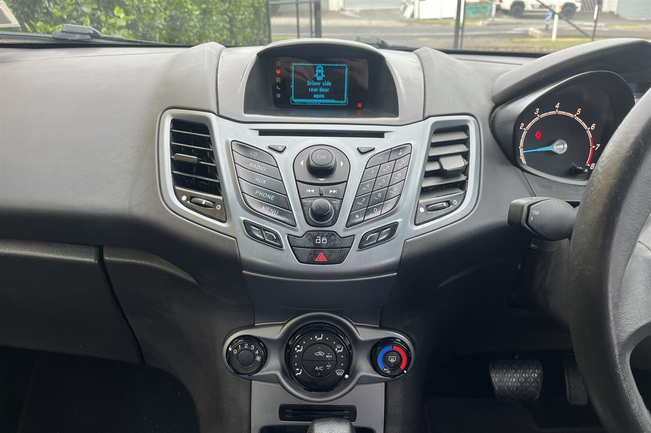 2015 Ford Fiesta