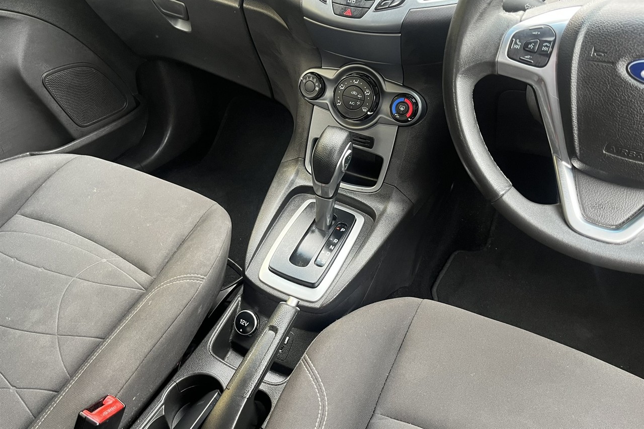 2015 Ford Fiesta