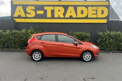 2015 Ford Fiesta - Thumbnail