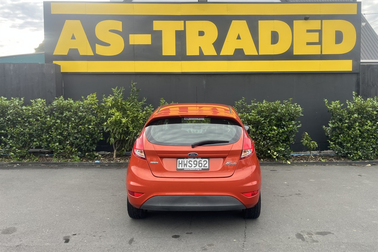 2015 Ford Fiesta
