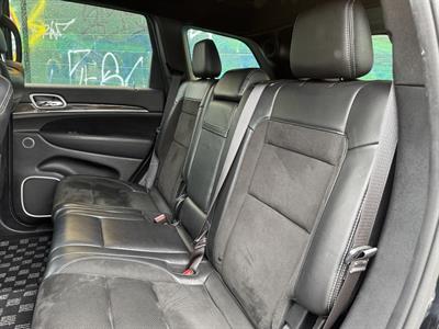 2019 Jeep GRAND CHEROKEE - Thumbnail