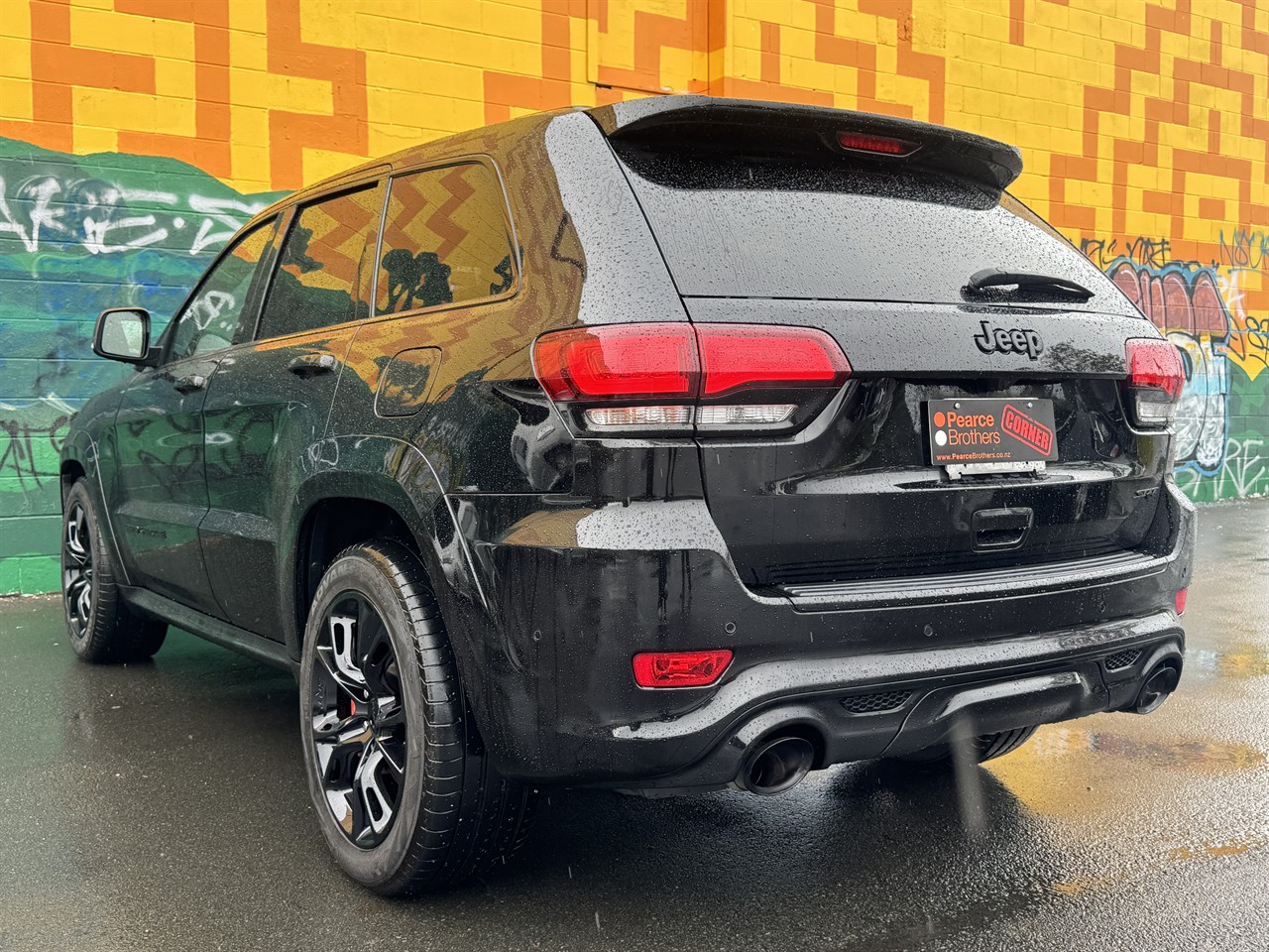 2019 Jeep GRAND CHEROKEE