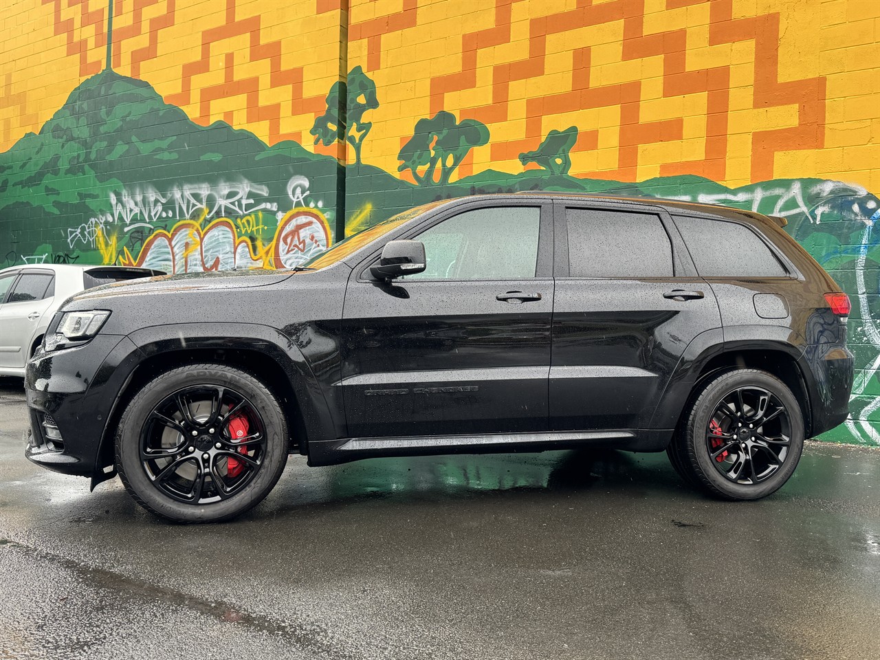 2019 Jeep GRAND CHEROKEE