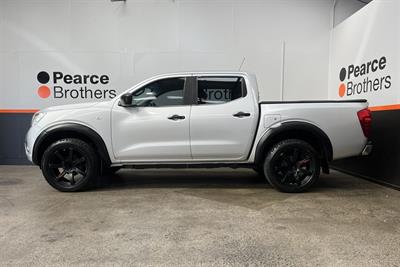 2017 Nissan Navara - Thumbnail
