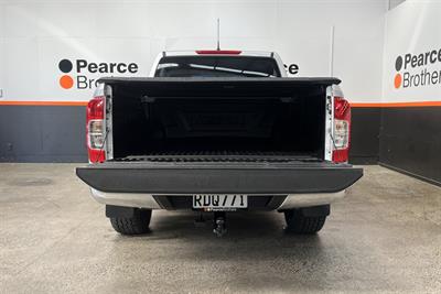 2017 Nissan Navara - Thumbnail