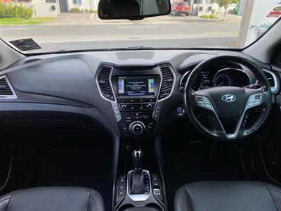 2017 Hyundai SANTA FE - Thumbnail