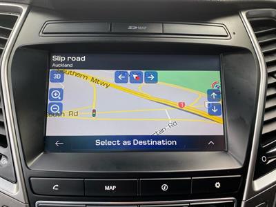 2017 Hyundai SANTA FE - Thumbnail