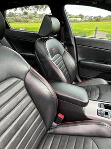 2019 Kia OPTIMA - Thumbnail