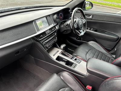 2019 Kia OPTIMA - Thumbnail