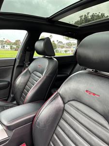 2019 Kia OPTIMA - Thumbnail