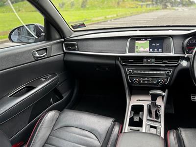 2019 Kia OPTIMA - Thumbnail