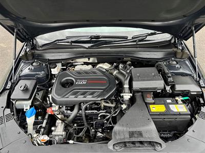 2019 Kia OPTIMA - Thumbnail