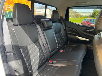 2021 Nissan Navara - Thumbnail