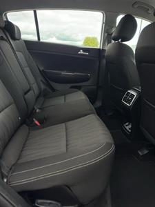 2017 Kia SPORTAGE - Thumbnail