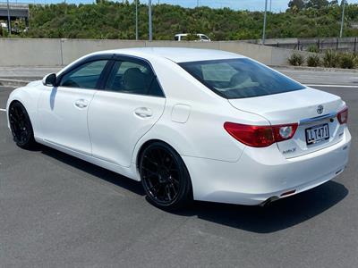 2010 Toyota Markx - Thumbnail