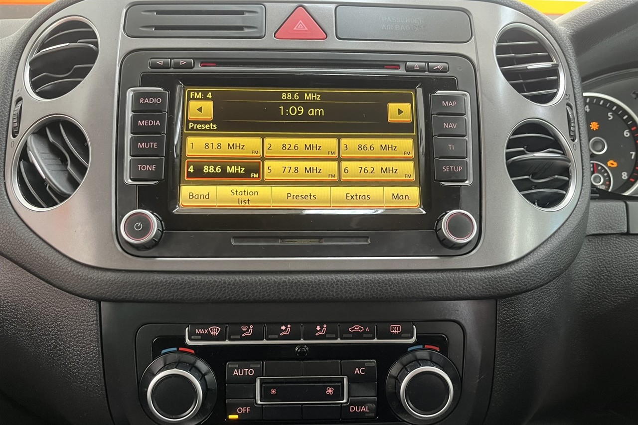 2010 Volkswagen TIGUAN