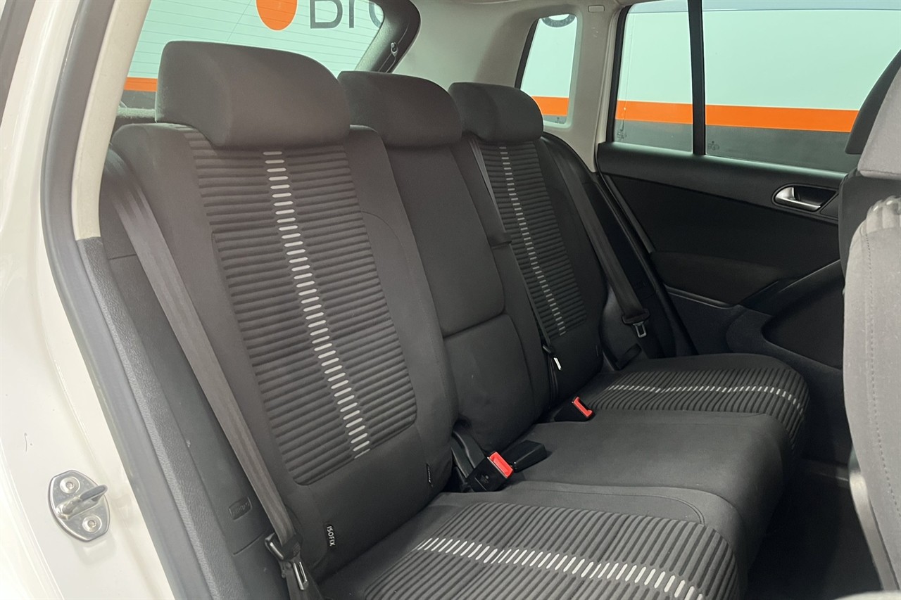 2010 Volkswagen TIGUAN