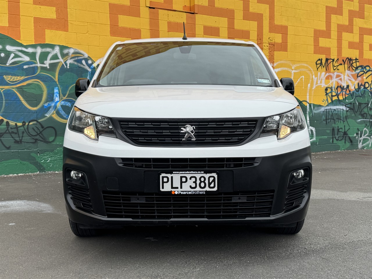 2022 Peugeot Partner