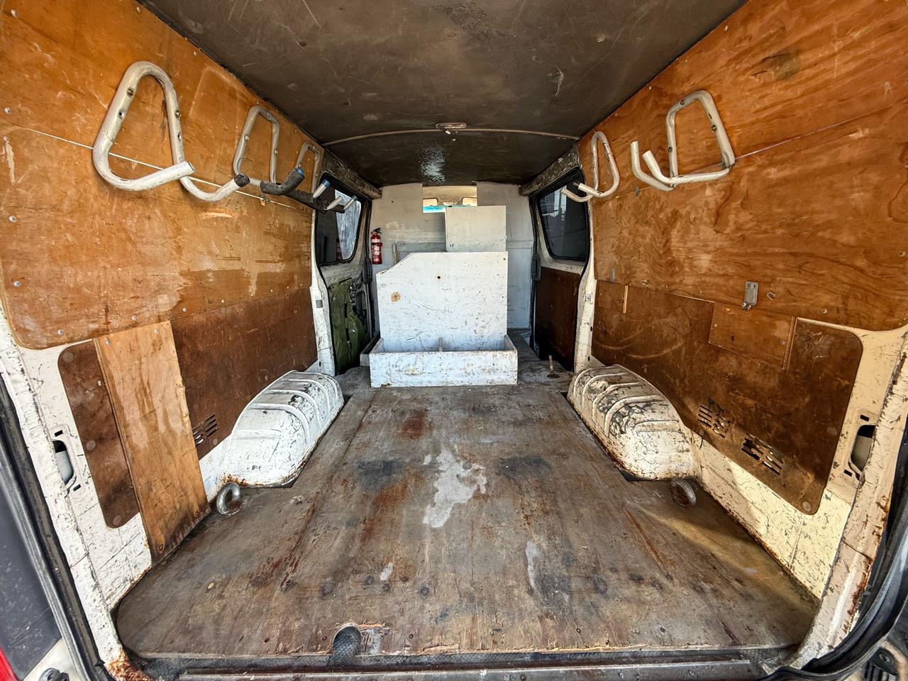 2008 Toyota Hiace