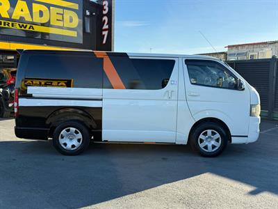 2008 Toyota Hiace - Thumbnail