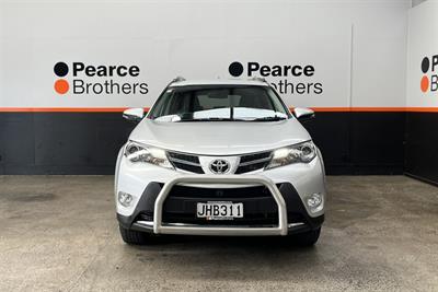 2015 Toyota RAV4 - Thumbnail