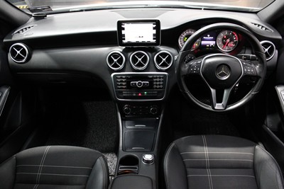 2014 Mercedes-Benz A180 - Thumbnail