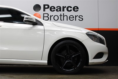 2014 Mercedes-Benz A180 - Thumbnail