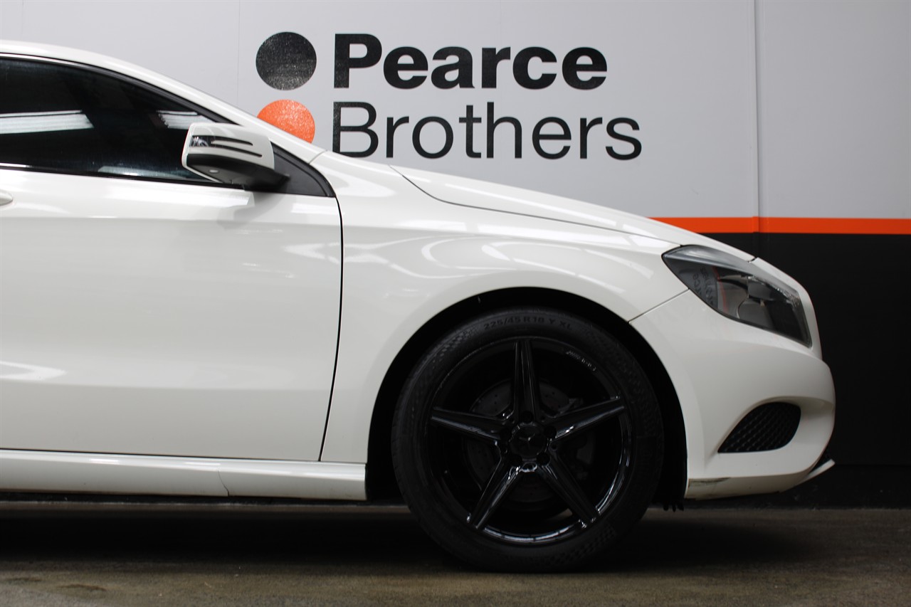 2014 Mercedes-Benz A180