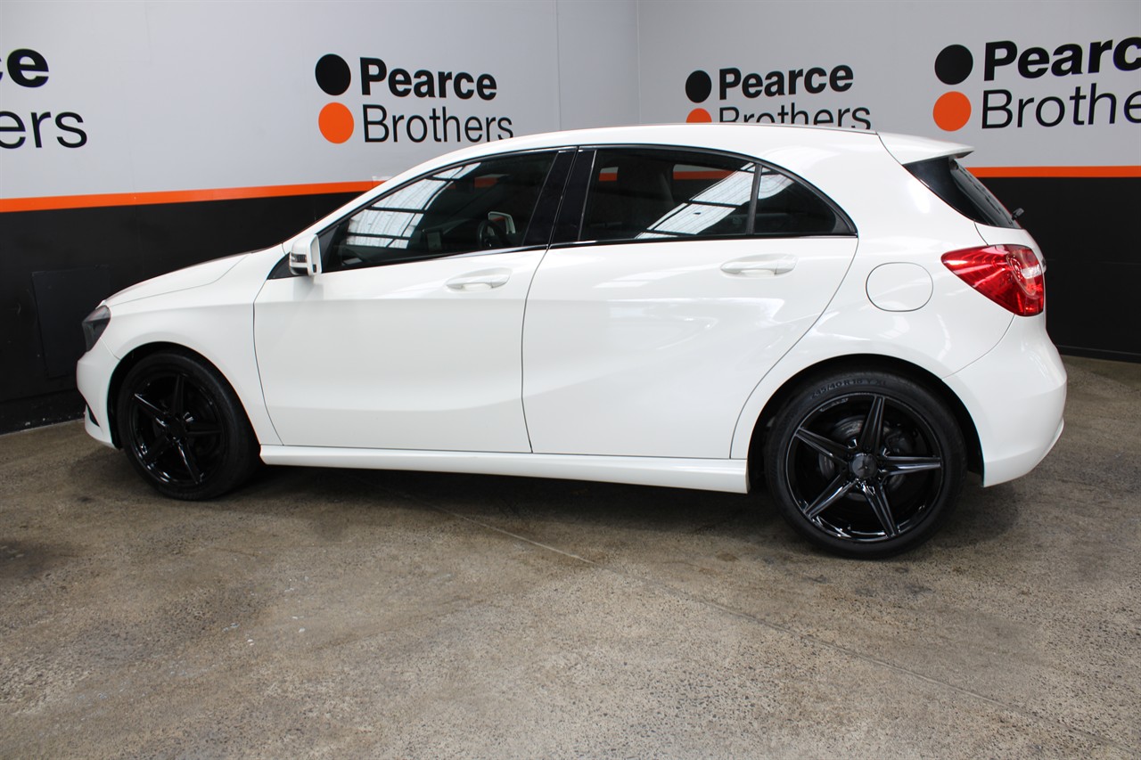 2014 Mercedes-Benz A180