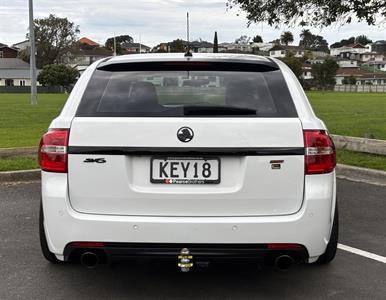 2016 Holden Commodore - Thumbnail