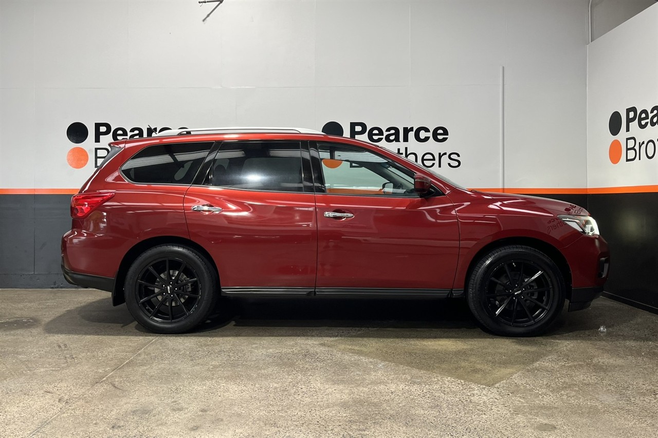 2017 Nissan Pathfinder