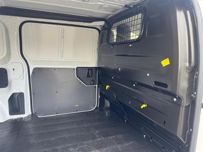 2021 Peugeot Expert - Thumbnail