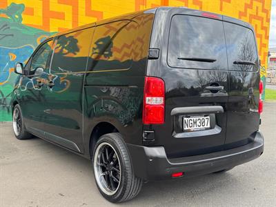 2021 Peugeot Expert - Thumbnail