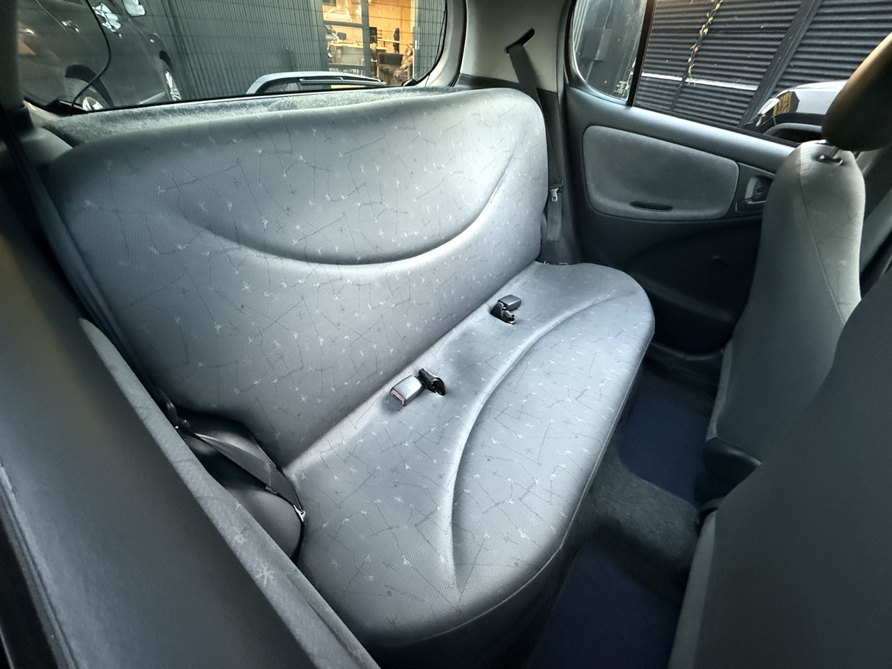 1999 Toyota Vitz