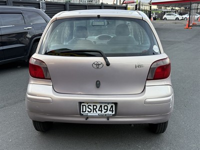 1999 Toyota Vitz - Thumbnail