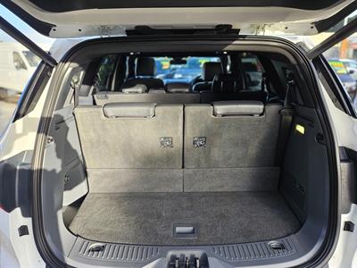 2017 Ford Everest - Thumbnail