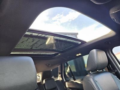 2017 Ford Everest - Thumbnail
