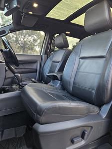 2017 Ford Everest - Thumbnail