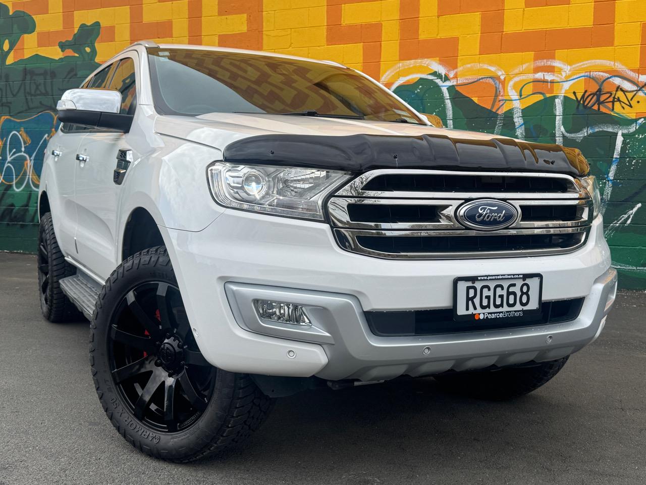 2017 Ford Everest